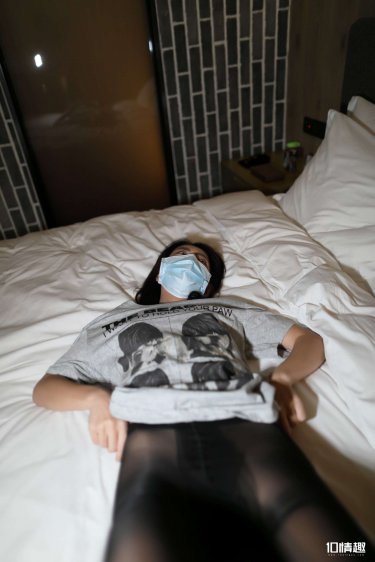 妈妈用身体缓解孩子考试压力